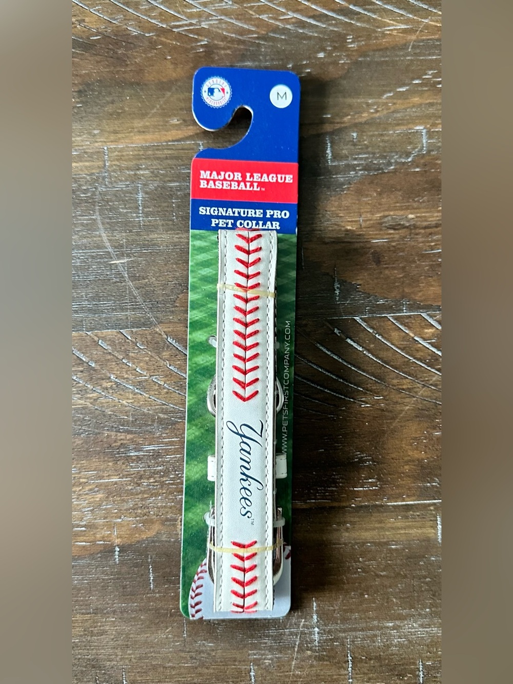 New NY Yankees Signature Pro Pet Collar- Size Medium
